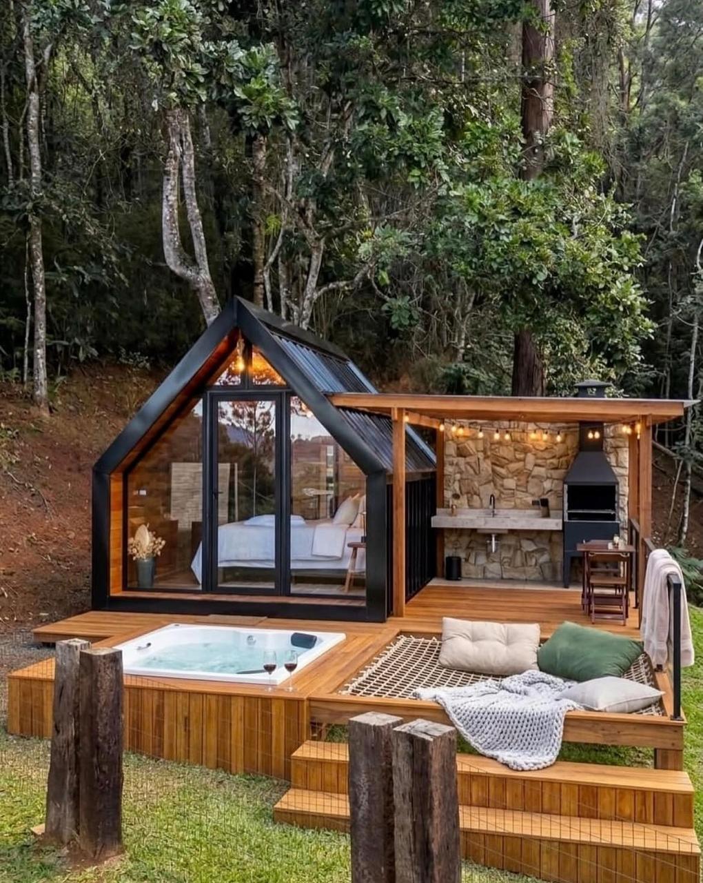Chalé modular com banheira e área gourmet externa